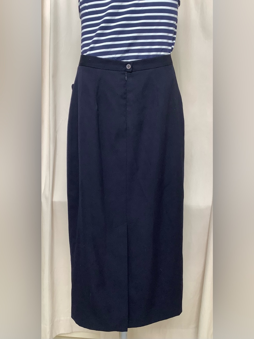 Evan-Picone Dark Blue Straight Midi Skirt-Lined-Front Slit Pockets-Poly Wool-8 - Picture 3 of 5